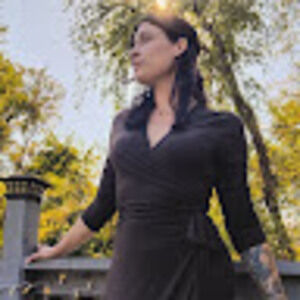 Meet your Posher, Stephanie